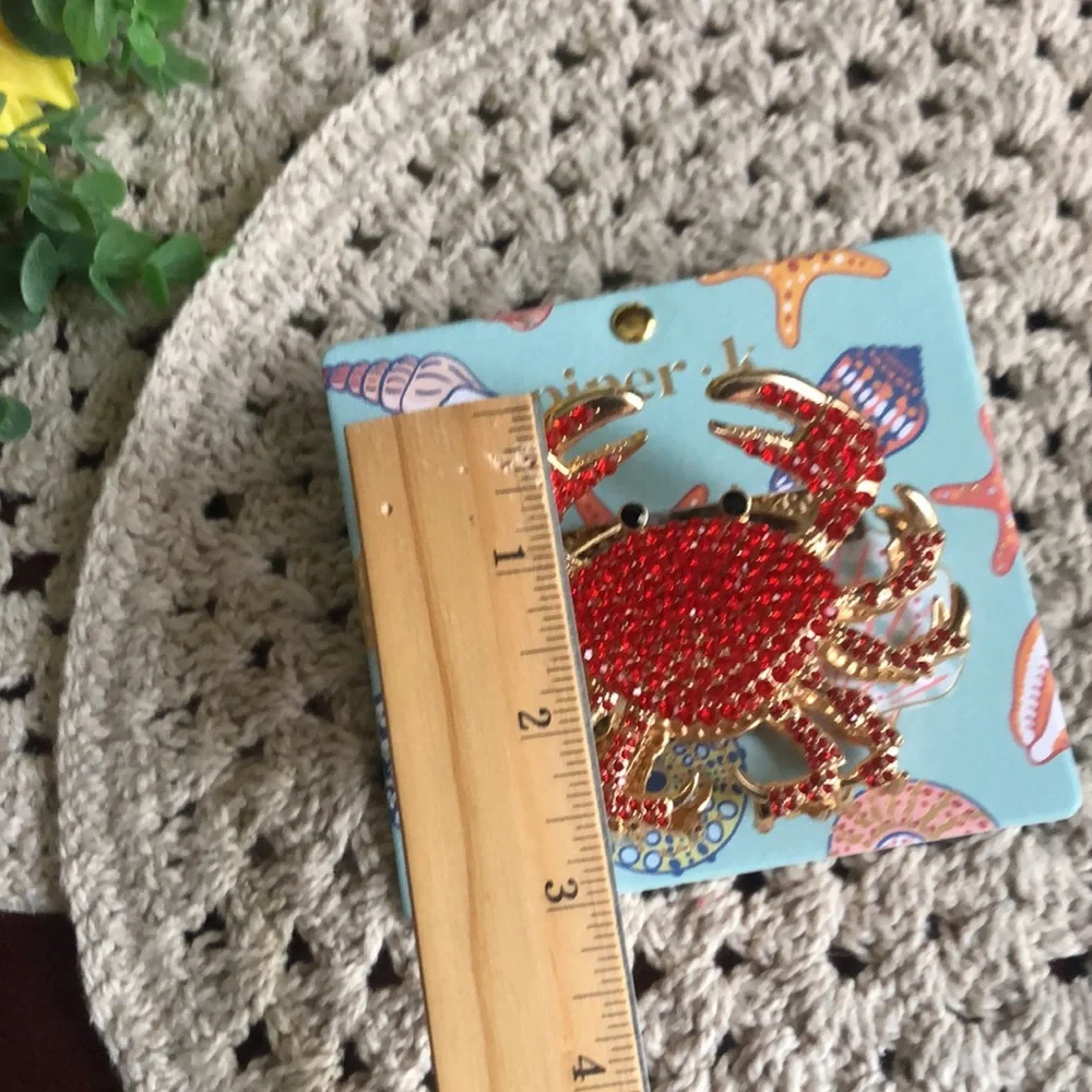BEACHY Red and Gold CRAB Hair Claw Clip